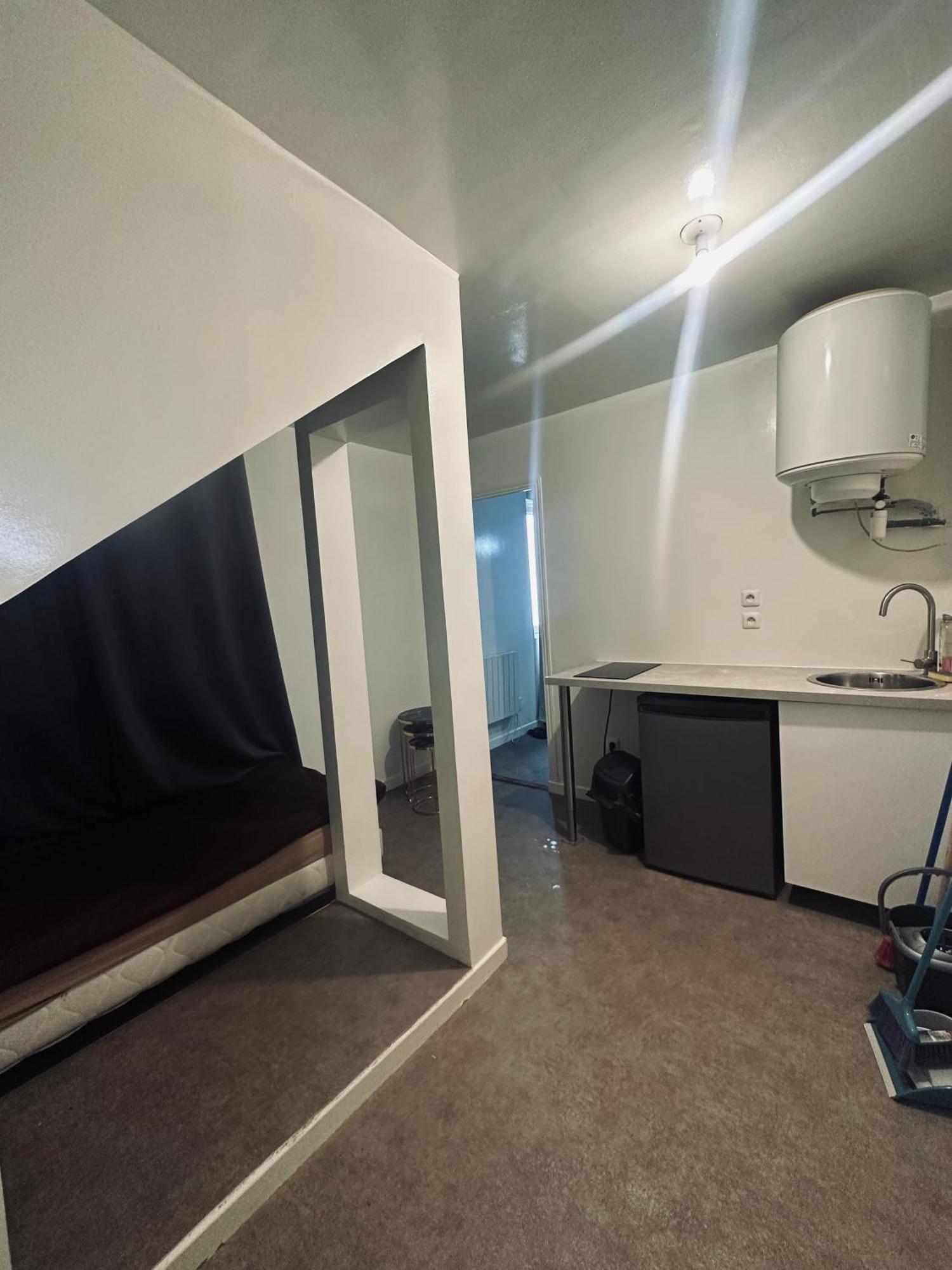 Appartement Jolie Clichy ภายนอก รูปภาพ